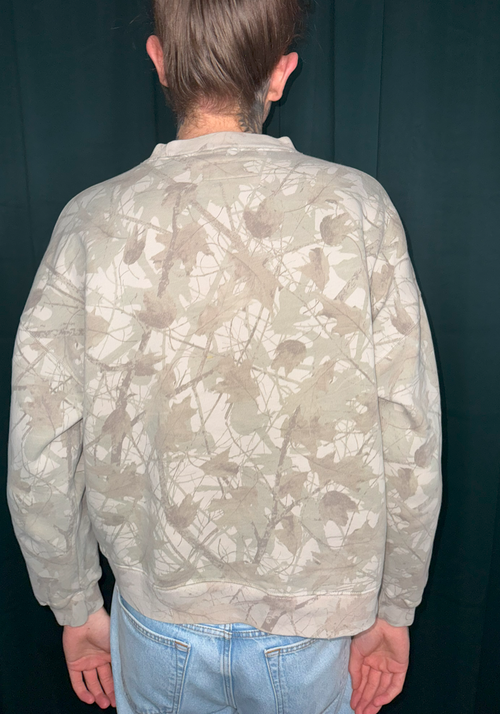 CAMO SWEATSHIRT