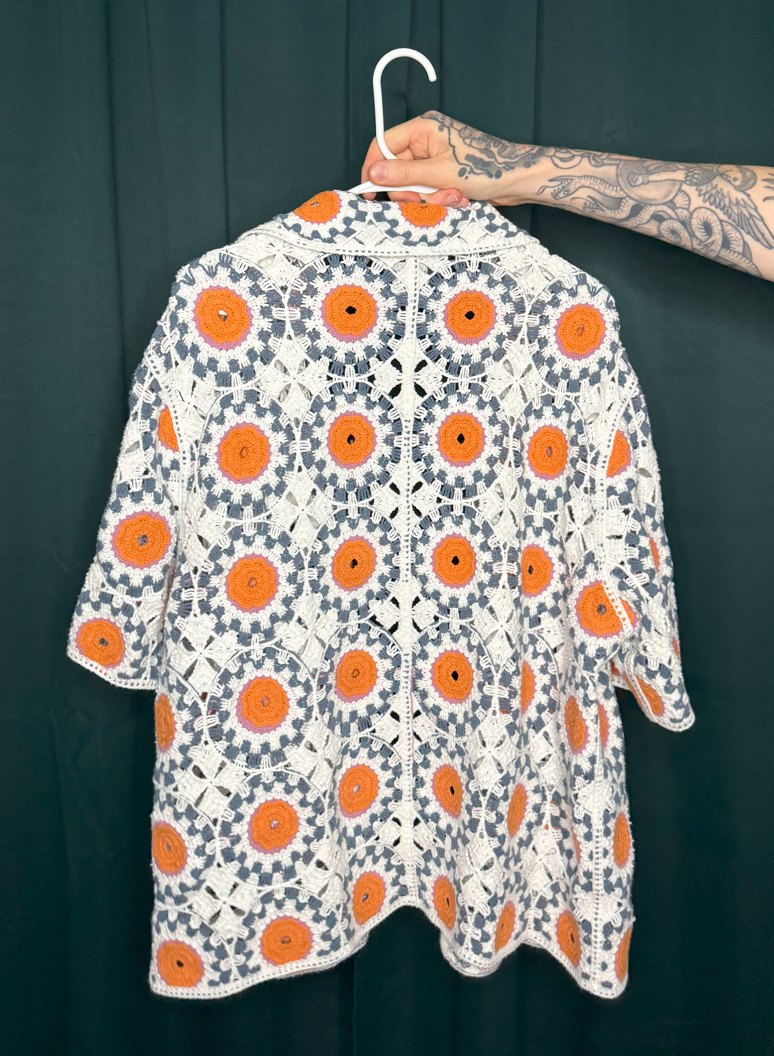 CROCHET-STYLE SHIRT