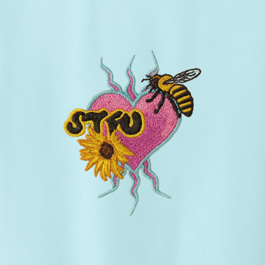 SUMMER HEART SWEATSHIRT