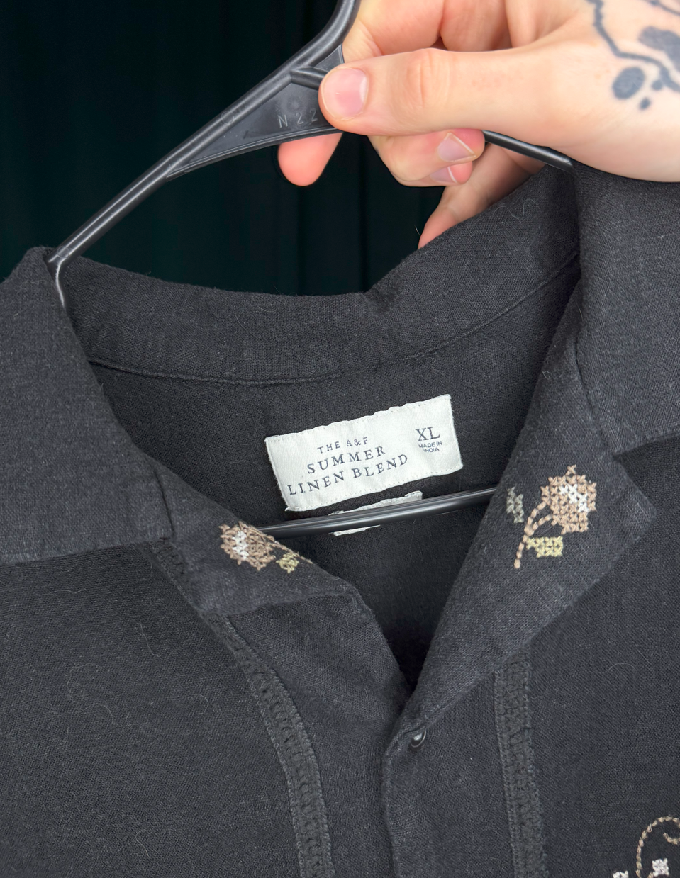 FLORAL LINEN BLEND SHIRT